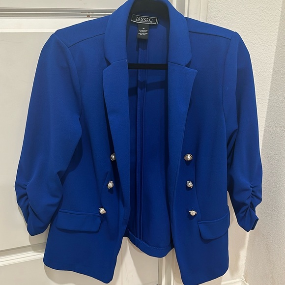 Blue blazer - Picture 1 of 2